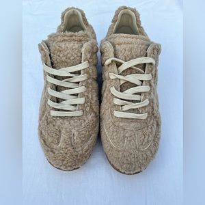 Faux fur Maison Margiela’s- oatmeal